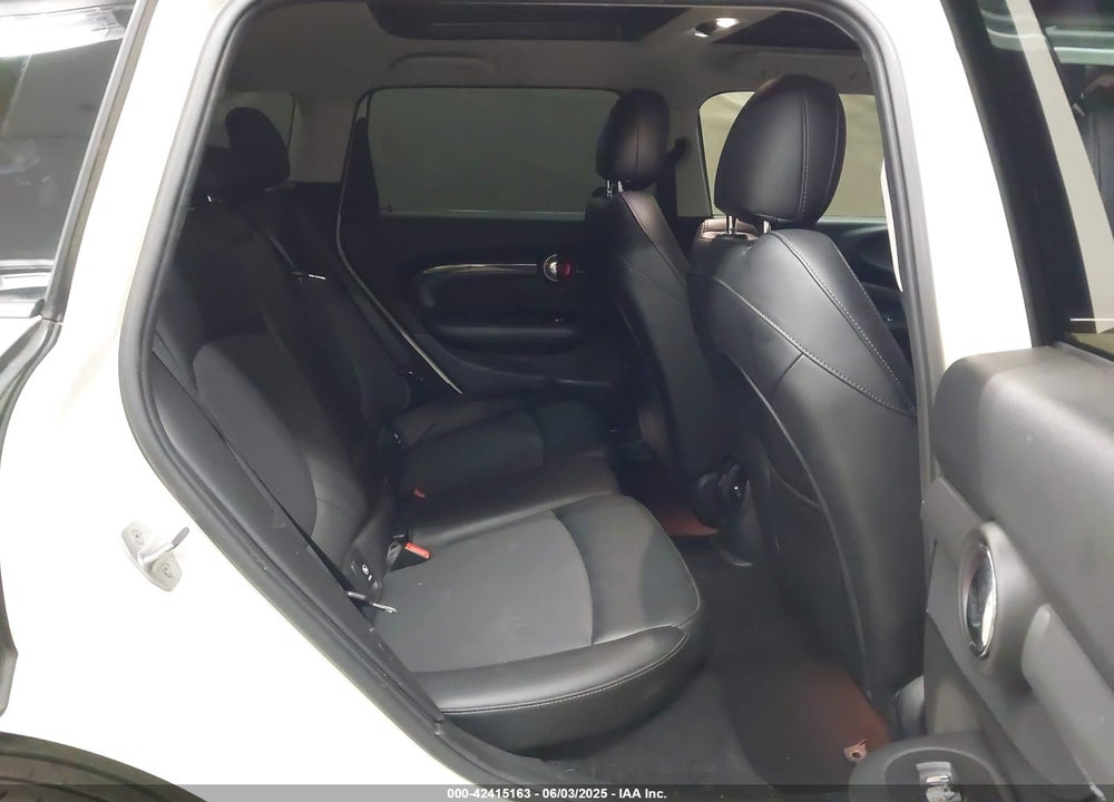 2017 MINI CLUBMAN VIN: WMWLN9C39H2E49735