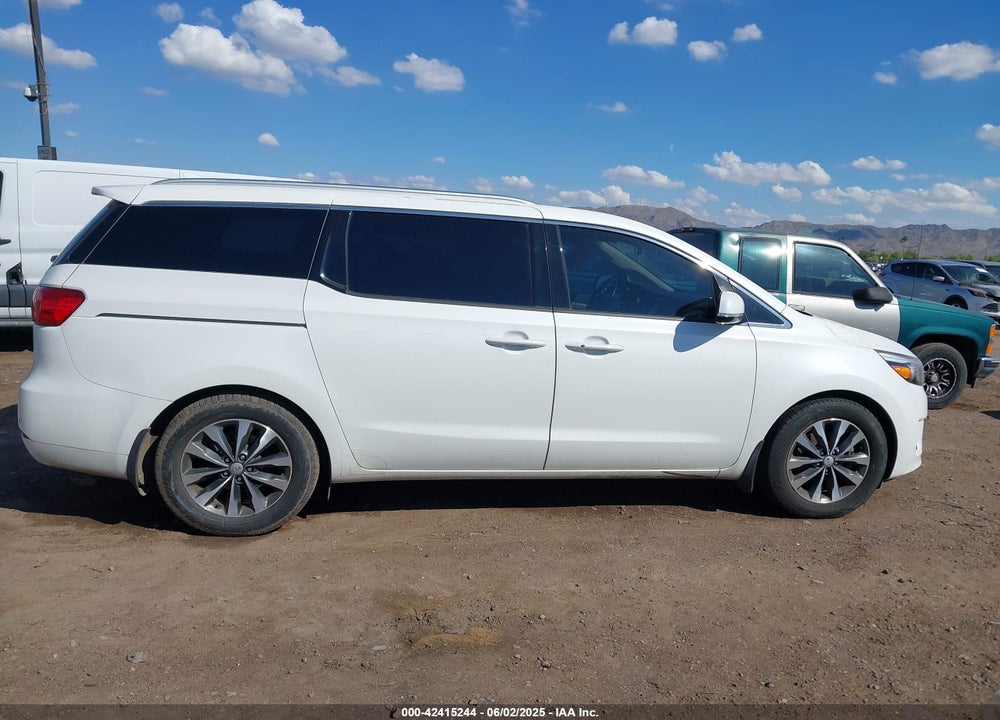 2016 KIA SEDONA SX VIN: KNDMC5C14G6125570