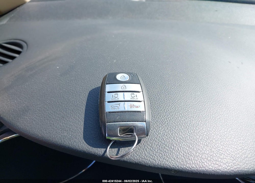 2016 KIA SEDONA SX VIN: KNDMC5C14G6125570