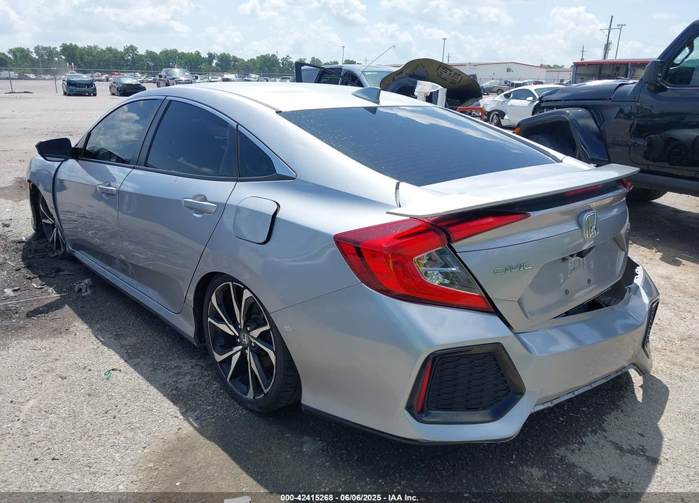 2017 HONDA CIVIC VIN: 2HGFC1E57HH701414