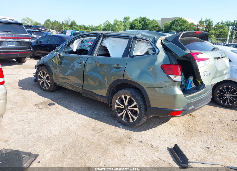 2021 SUBARU FORESTER VIN: JF2SKAUC0MH432299