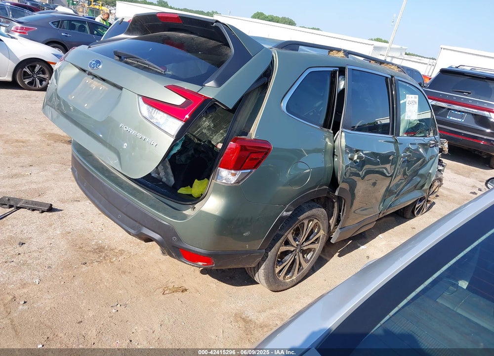 2021 SUBARU FORESTER VIN: JF2SKAUC0MH432299