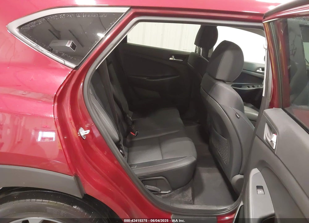 2019 HYUNDAI TUCSON VIN: KM8J3CA4XKU020469