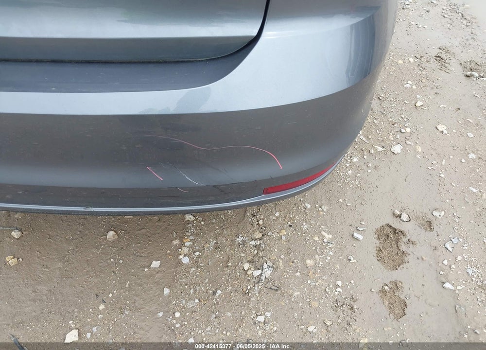 2017 VOLKSWAGEN JETTA VIN: 3VWDB7AJ0HM310098