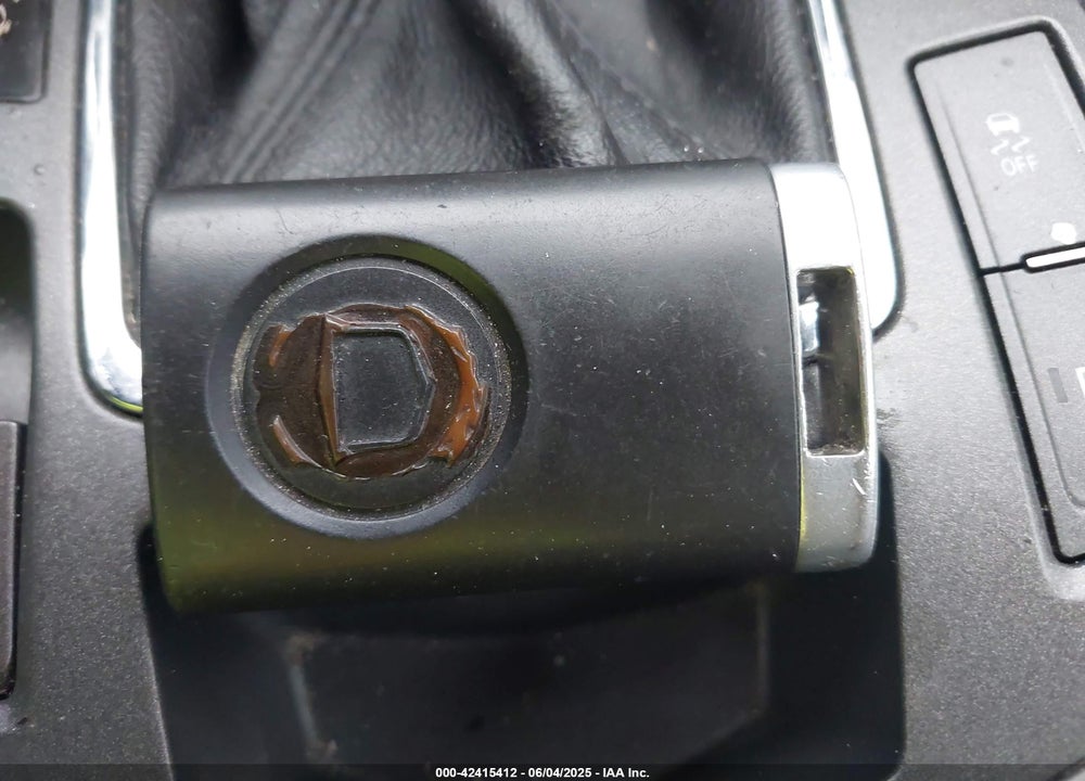 2010 CADILLAC SRX VIN: 3GYFNAEY0AS610856