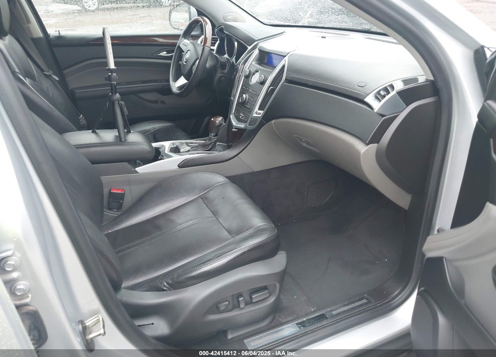 2010 CADILLAC SRX VIN: 3GYFNAEY0AS610856