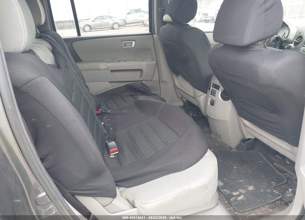 2013 HONDA PILOT VIN: 5FNYF4H21DB028458