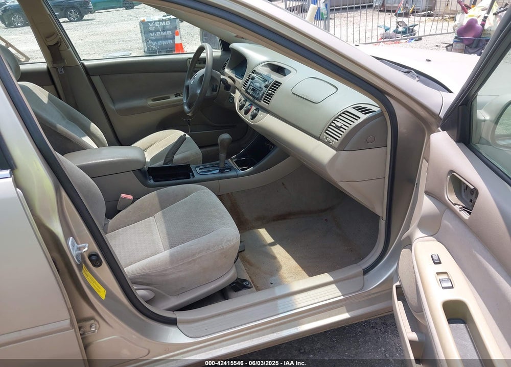 2002 TOYOTA CAMRY LE V6 VIN: 4T1BF30K22U504096