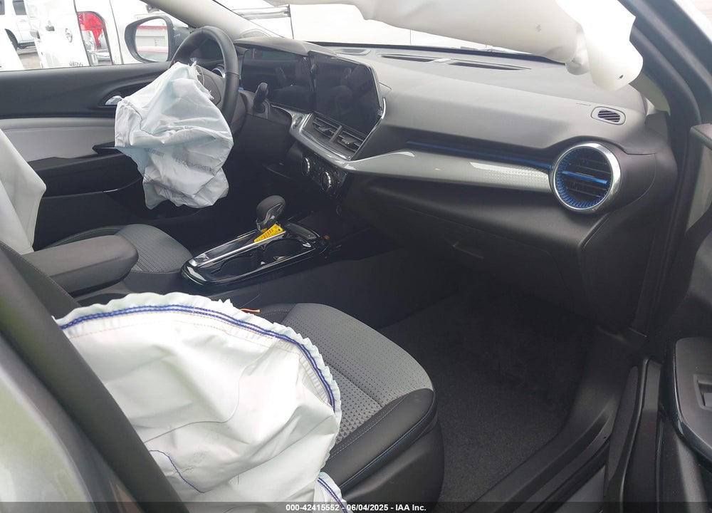2025 CHEVROLET TRAX VIN: KL77LHEP0SC250668