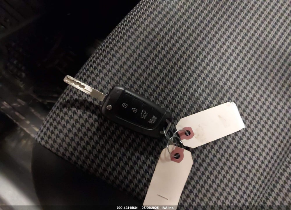 2019 HYUNDAI KONA VIN: KM8K1CAA6KU303774