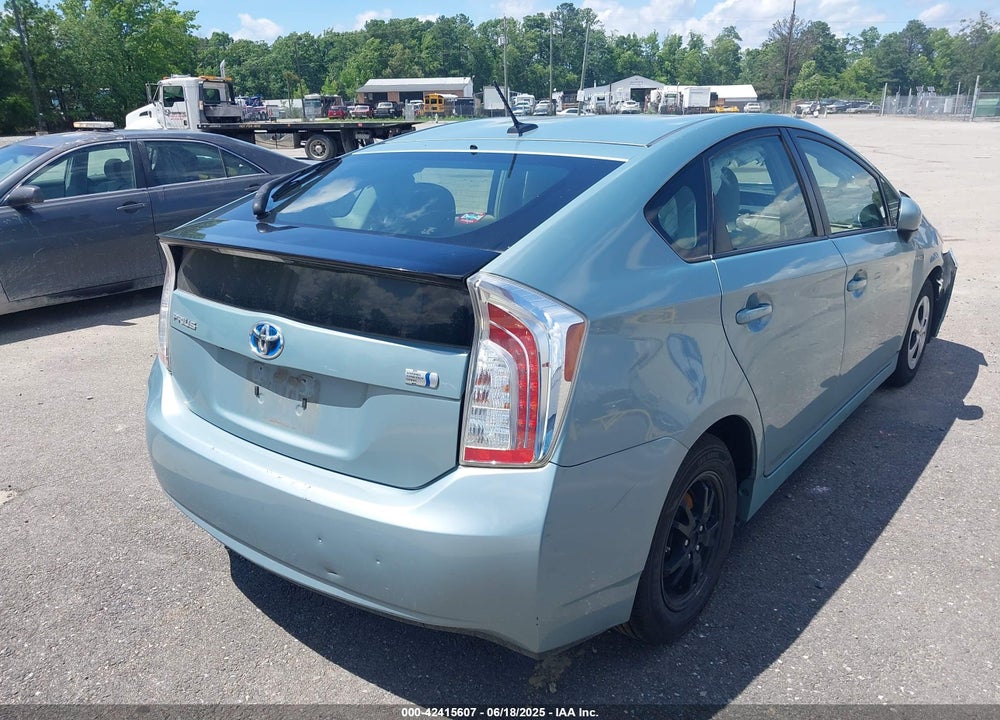 2015 TOYOTA PRIUS VIN: JTDKN3DU8F1897502