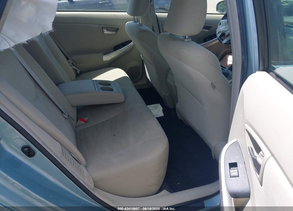 2015 TOYOTA PRIUS VIN: JTDKN3DU8F1897502