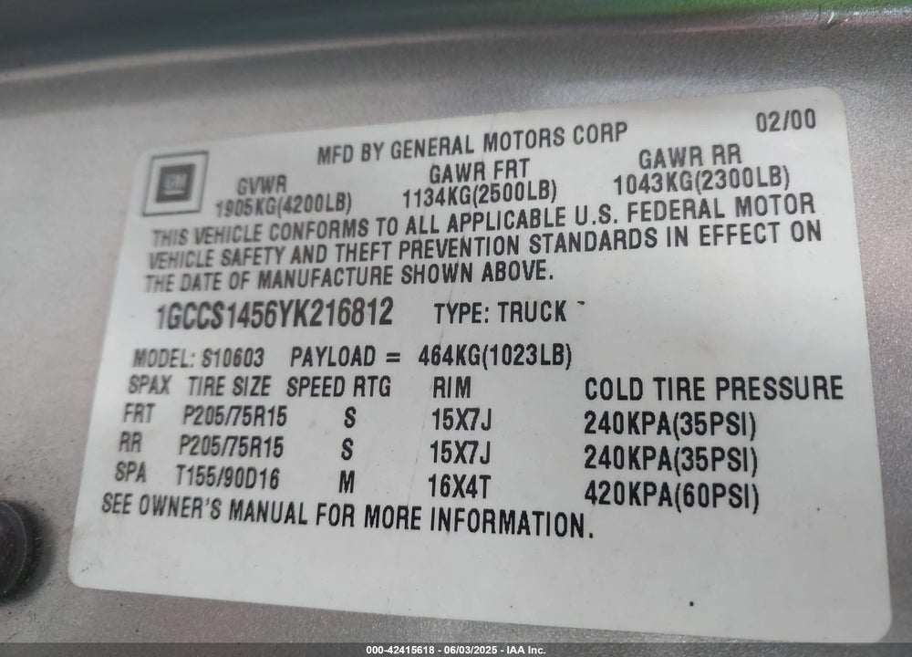 2000 CHEVROLET S-10 LS VIN: 1GCCS1456YK216812