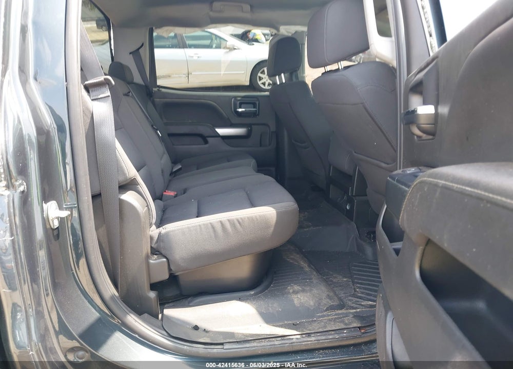 2018 CHEVROLET SILVERADO 1500 VIN: 3GCPCREC5JG505882