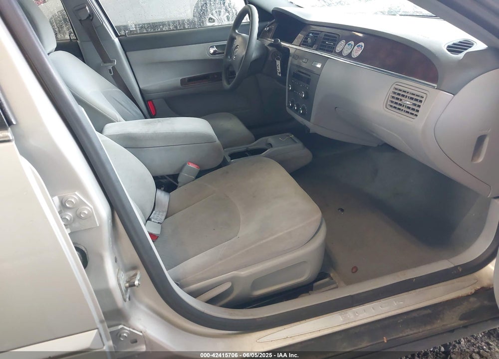 2007 BUICK LACROSSE VIN: 2G4WC582571133612