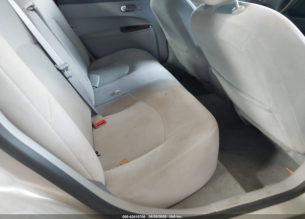 2007 BUICK LACROSSE VIN: 2G4WC582571133612