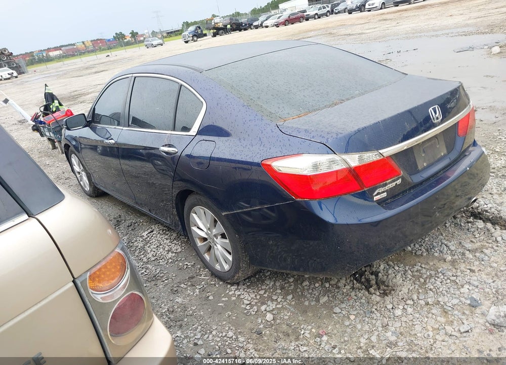 2013 HONDA ACCORD VIN: 1HGCR2F71DA235754