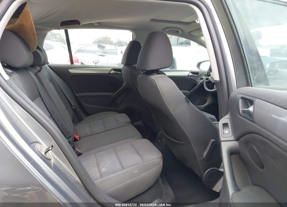 2011 VOLKSWAGEN GOLF 2.5L 4-DOOR VIN: WVWDB7AJXBW206745