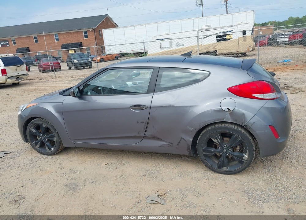 2016 HYUNDAI VELOSTER VIN: KMHTC6AD0GU250801