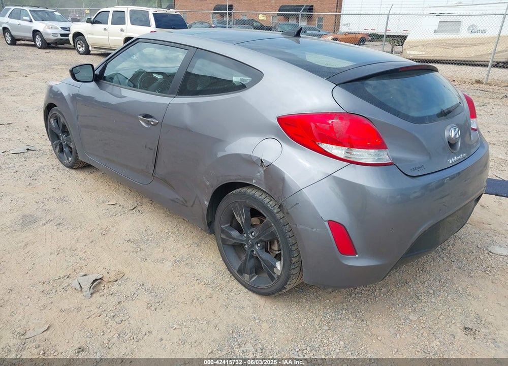 2016 HYUNDAI VELOSTER VIN: KMHTC6AD0GU250801