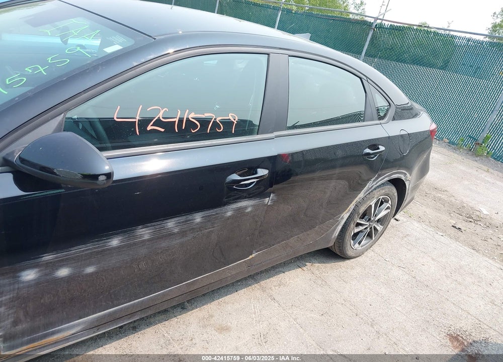 2023 KIA FORTE VIN: 3KPF24AD7PE531713