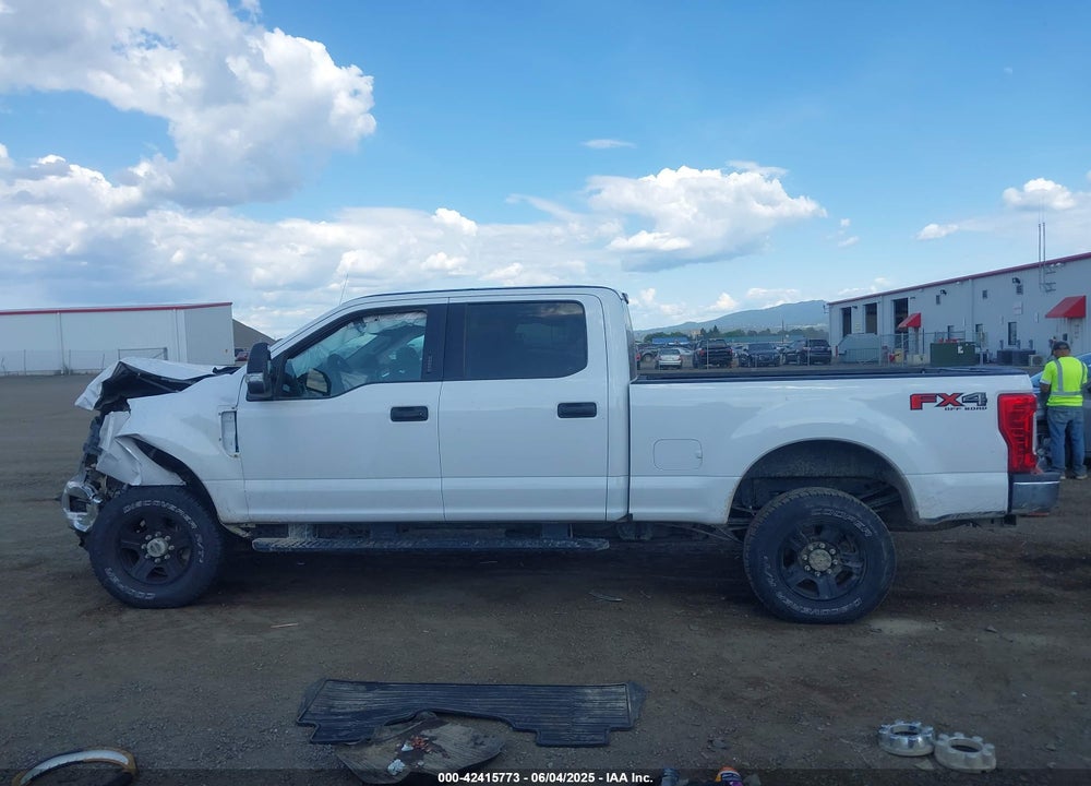 2019 FORD F-250 VIN: 1FT7W2B65KED16493
