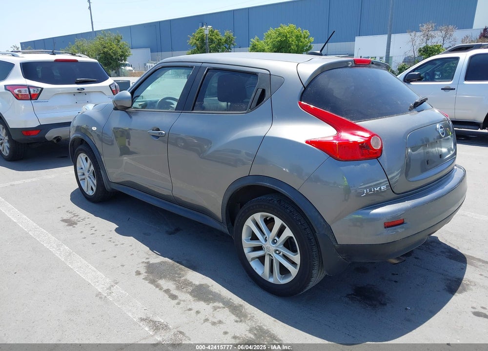 2011 NISSAN JUKE SV VIN: JN8AF5MR5BT003944