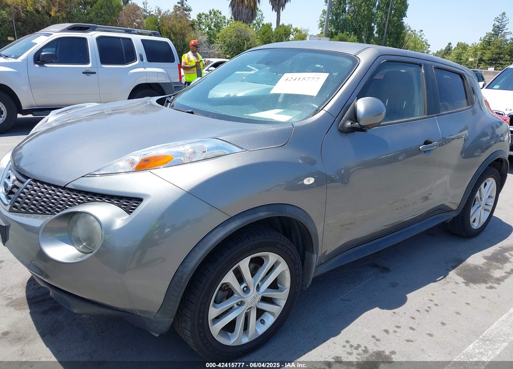 2011 NISSAN JUKE SV VIN: JN8AF5MR5BT003944