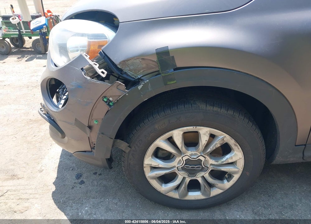 2016 FIAT 500X VIN: ZFBCFYBT2GP374325