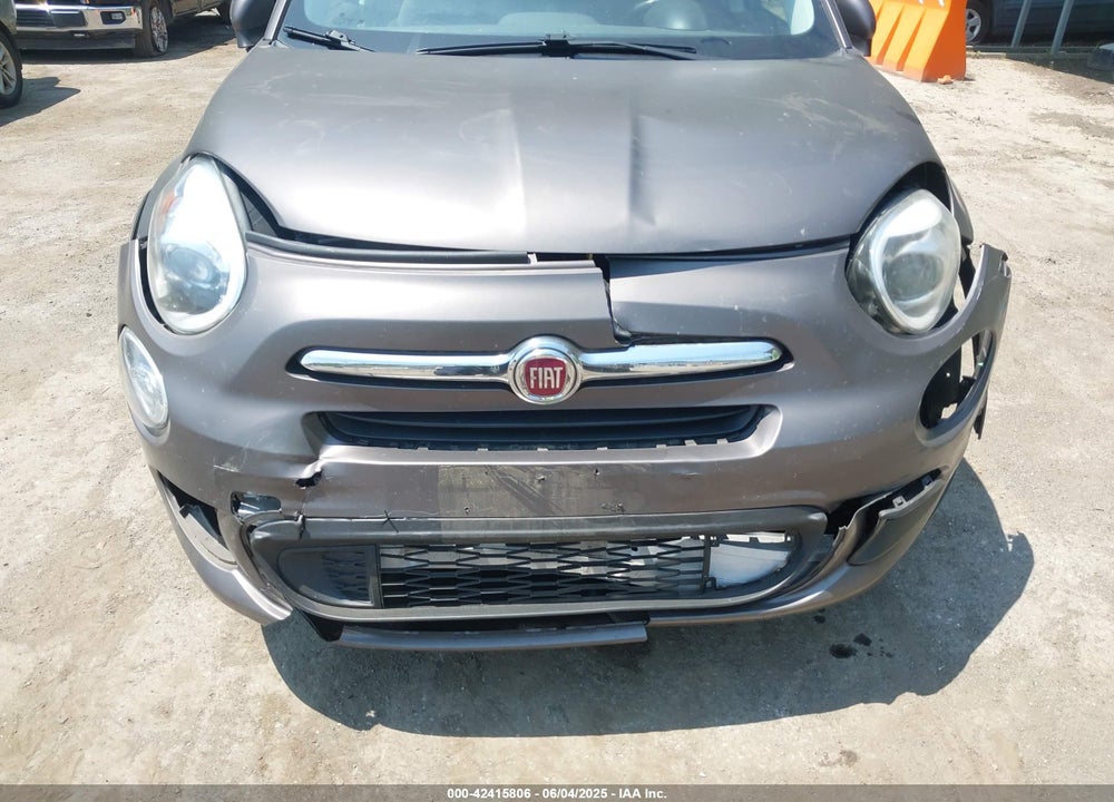 2016 FIAT 500X VIN: ZFBCFYBT2GP374325