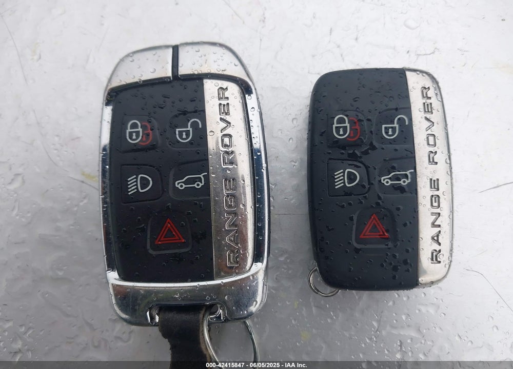 2016 LAND ROVER RANGE ROVER EVOQUE VIN: SALVP2BG0GH162805