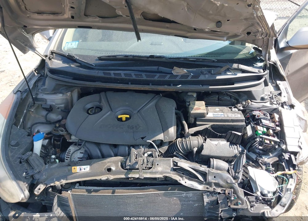 2013 HYUNDAI ELANTRA VIN: 5NPDH4AE0DH329267
