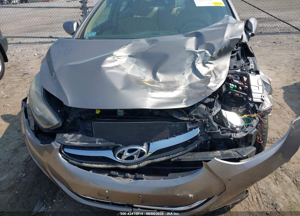 2013 HYUNDAI ELANTRA VIN: 5NPDH4AE0DH329267
