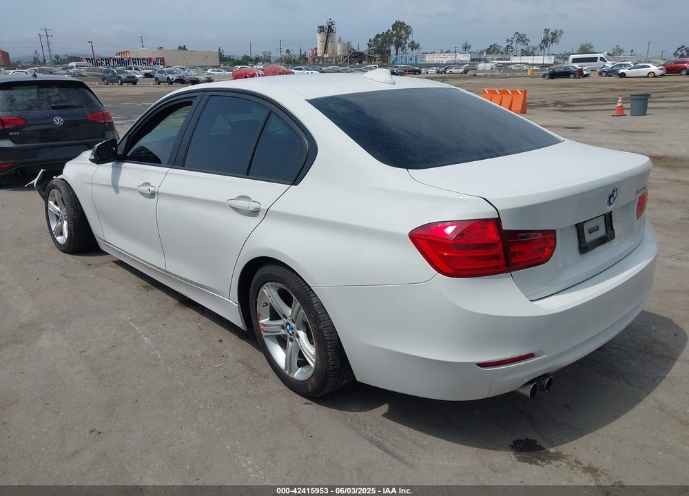 2015 BMW 328I VIN: WBA3A5C57FF610527