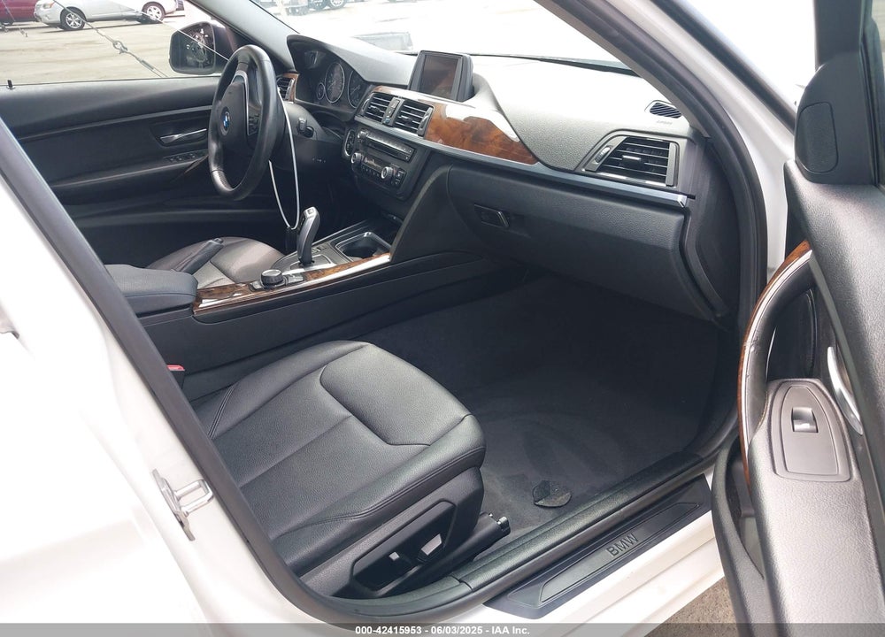 2015 BMW 328I VIN: WBA3A5C57FF610527