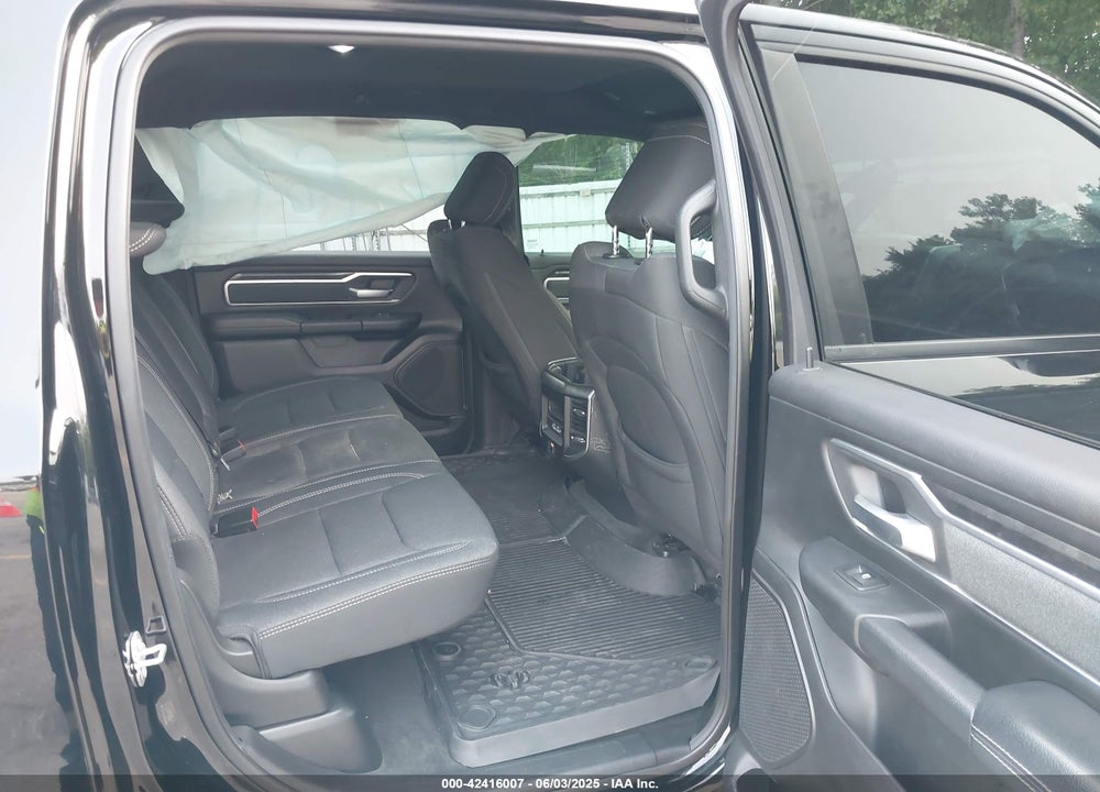 2019 RAM 1500 BIG HORN/LONE STAR 4X4 5'7 BOX VIN: 1C6SRFFT2KN850258