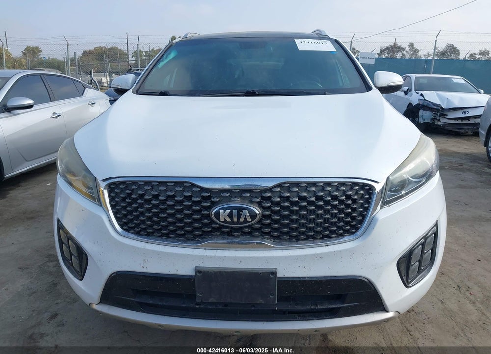 2016 KIA SORENTO VIN: 5XYPK4A11GG113967