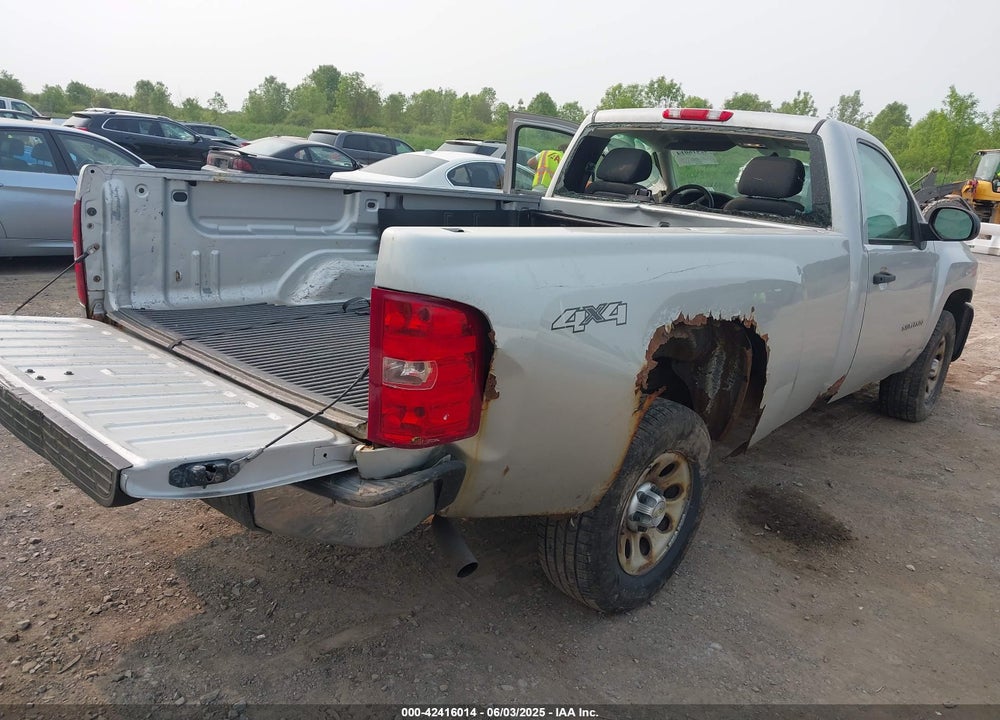 2011 CHEVROLET SILVERADO 1500 VIN: 1GCNKPEX4BZ387049