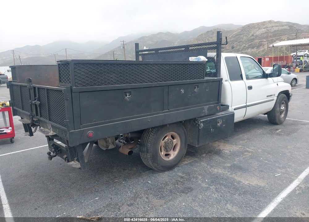 2002 DODGE RAM 2500 ST VIN: 3B7KC23Z82M306403