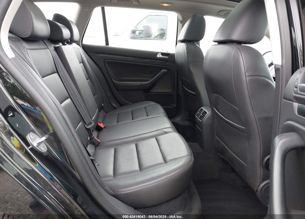 2013 VOLKSWAGEN JETTA SPORTWAGEN VIN: 3VWPL7AJ9DM676615