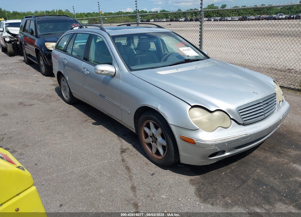 2003 MERCEDES-BENZ C 240 VIN: WDBRH61J03F325869