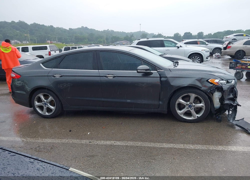 2015 FORD FUSION VIN: 3FA6P0H71FR104664