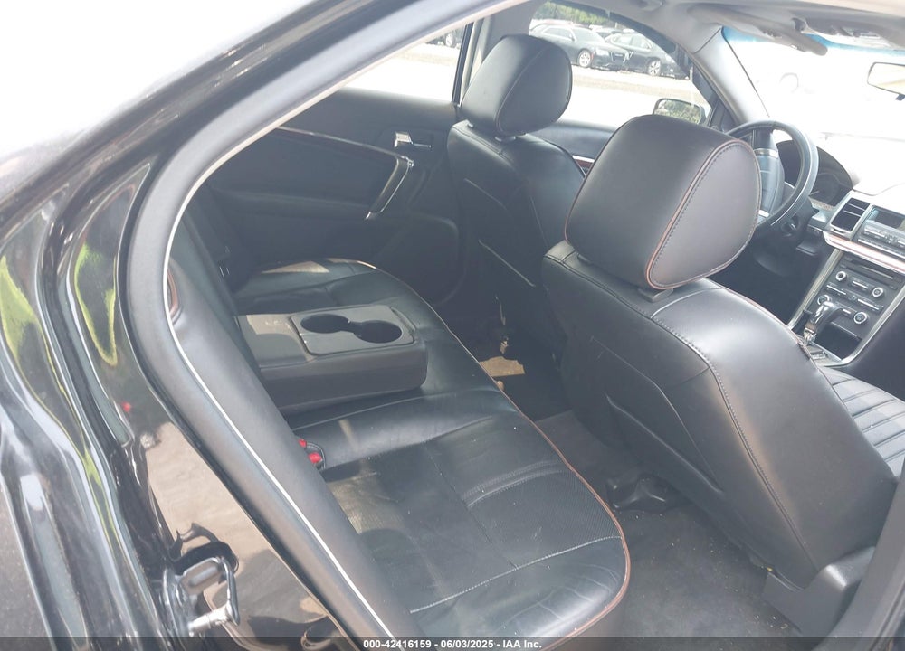 2011 LINCOLN MKZ HYBRID VIN: 3LNDL2L31BR759362