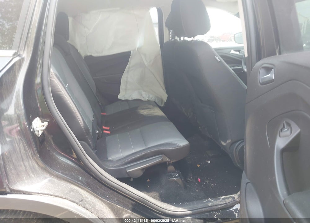 2015 FORD ESCAPE VIN: 1FMCU0GX2FUC23450