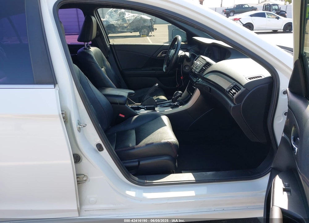 2017 HONDA ACCORD SPORT SE VIN: 1HGCR2F17HA020316