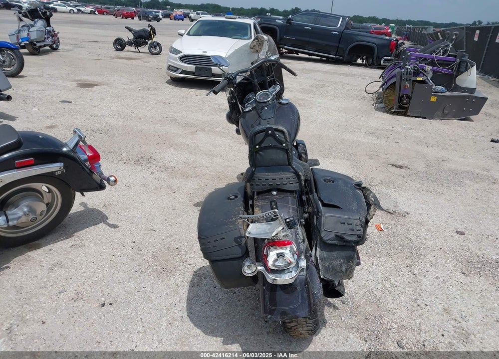 2021 HARLEY-DAVIDSON FLHCS VIN: 1HD1YBK16MB017747