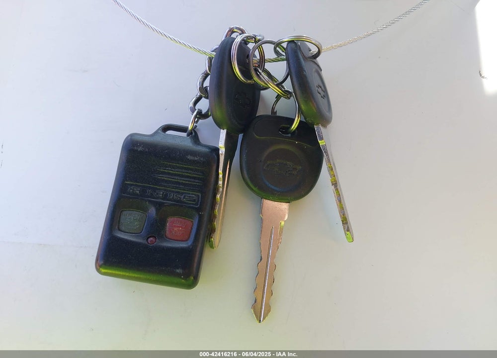 2000 CHEVROLET MALIBU VIN: 1G1ND52J2Y6147175