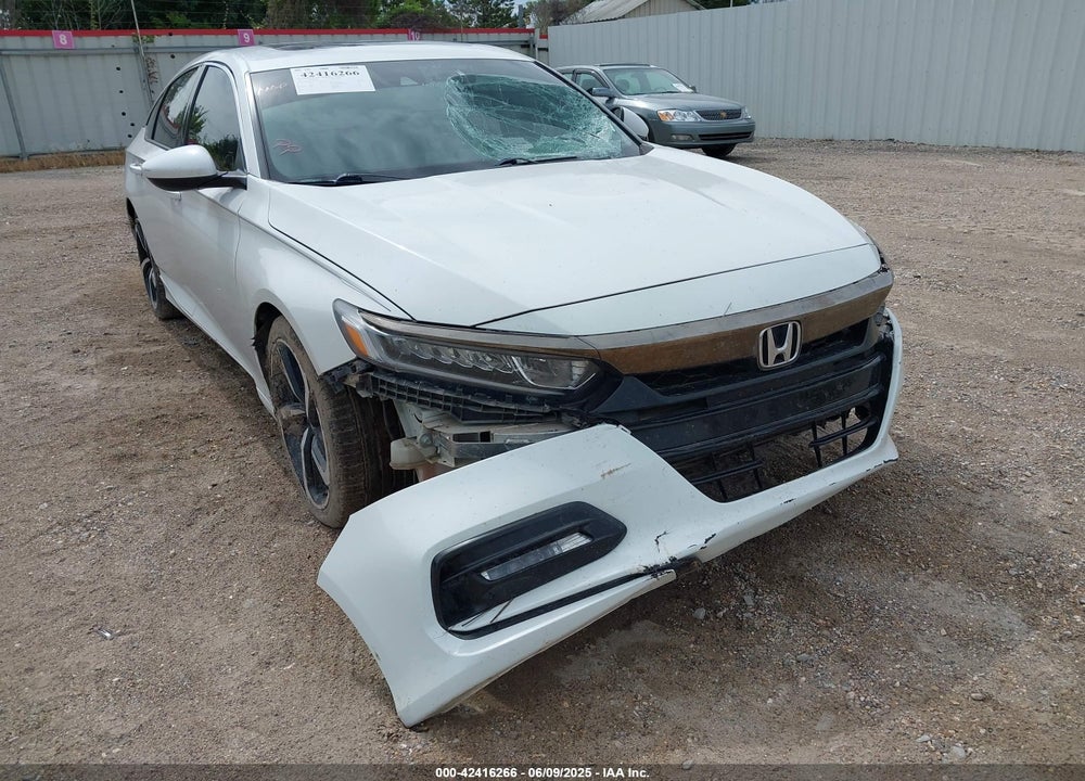 2018 HONDA ACCORD VIN: 1HGCV2F37JA041802