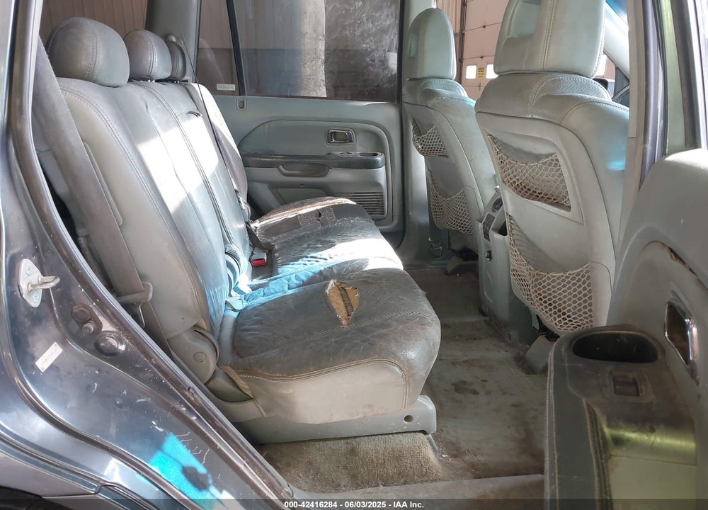 2005 HONDA PILOT EX-L VIN: 2HKYF18675H521159
