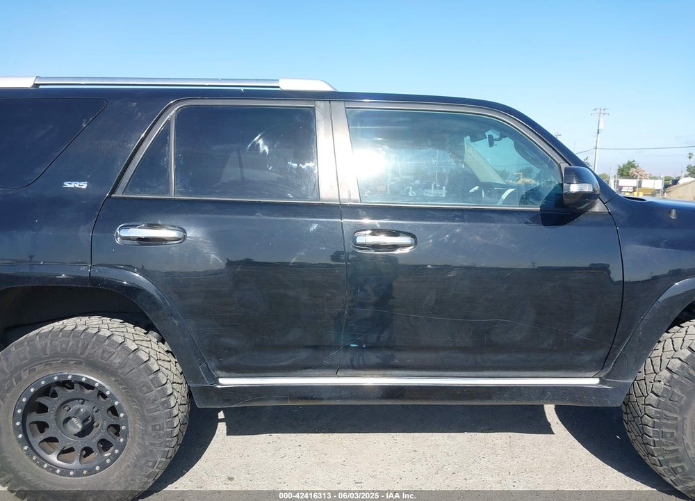 2011 TOYOTA 4RUNNER SR5 V6 VIN: JTEBU5JR3B5059519